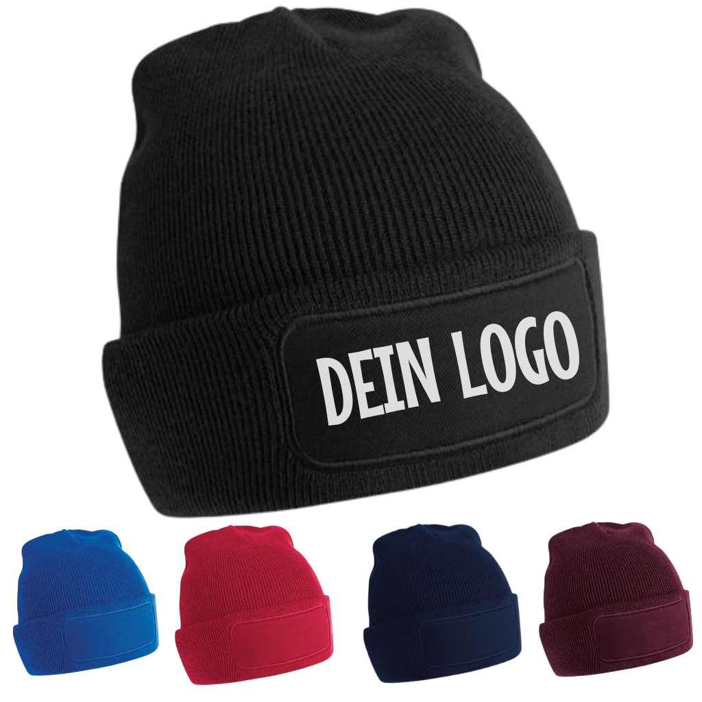Strickmütze Beanie mit Emblem eckig